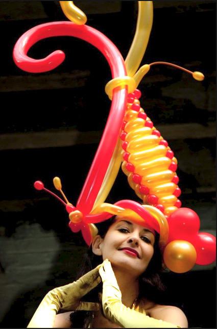 Balloon entertainer for kids party events