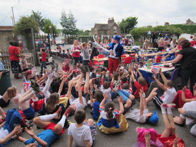 JoJoFun kids entertainer for schools London