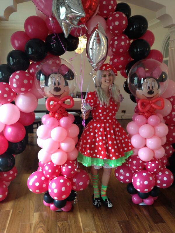 Minnie mouse party entertainer