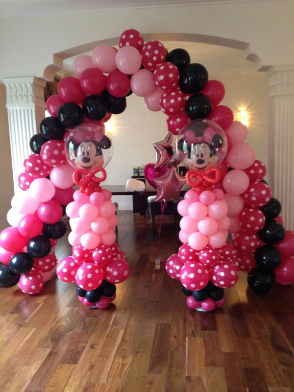 Minnie mouse party decorations