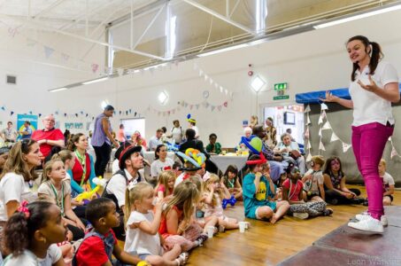 Corporate Children's Entertainer in London 7